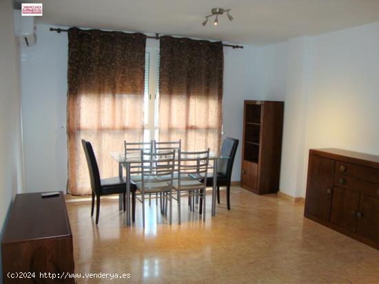 VENTA DE PISO CON PLAZA DE GARAJE EN ALMUSSAFES ( VALENCIA) - VALENCIA