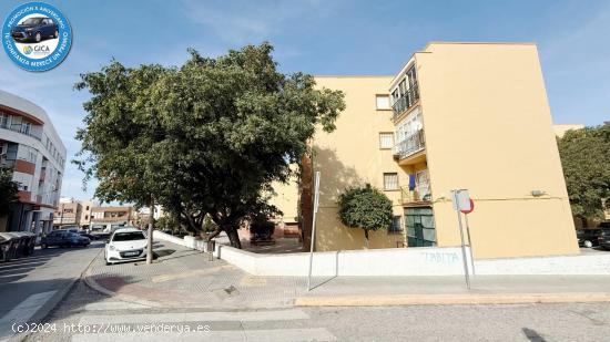 PISO EN 1ª PLANTA SIN ASCENSOR CON GARAJE CERRADO EN ALAMEDA DE SOLANO - CADIZ