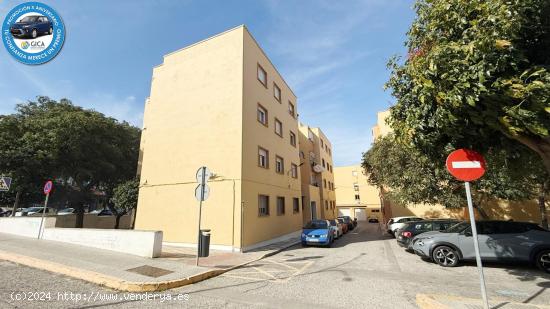 PISO EN 1ª PLANTA SIN ASCENSOR CON GARAJE CERRADO EN ALAMEDA DE SOLANO - CADIZ