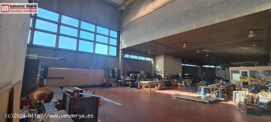 NAVE INDUSTRIAL A LA VENTA  EN ZONA DE GRAN CRECIMIENTO COMERCIAL - MADRID