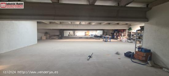 NAVE INDUSTRIAL A LA VENTA  EN ZONA DE GRAN CRECIMIENTO COMERCIAL - MADRID