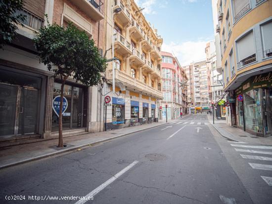  LOCAL COMERCIAL EN CALLE ALEJANDRO SEIQUER - MURCIA 