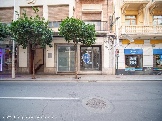 LOCAL COMERCIAL EN CALLE ALEJANDRO SEIQUER - MURCIA