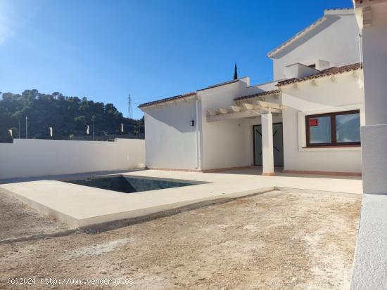 VILLAS DE OBRA NUEVA LLAVE EN MANO EN BALCON DE FINESTRAT - ALICANTE