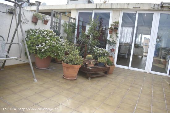 ÁTICO EXCLUSIVO EN SAN JUÁN PUEBLO CON AMPLIA TERRAZA DE 50M2 - ALICANTE