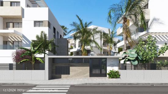 APARTAMENTOS DE OBRA NUEVA EN COMPLEJO PRIVADO EN LA PROVINCIA DE MURCIA - MURCIA