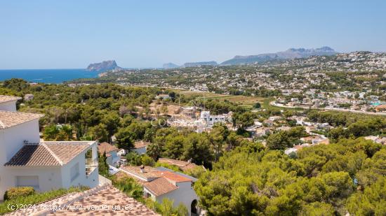 ❶ VILLA ARNELLA - Venta Gran VILLA CON VISTAS AL MAR Y A LA MONTAÑA en Moraira, España - ALICANT