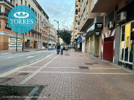 Local Comercial en Perchel Sur - MALAGA