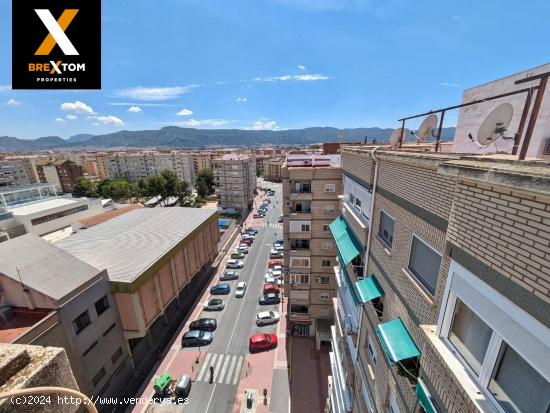 ESTUPENDO PISO EN EL BARRIO DEL CARMEN  JUNTO AL RIO - MURCIA