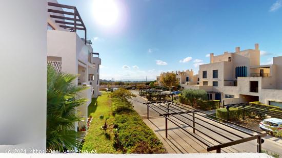 Oportunidad única en Corvera Golf Resort: Apartamento 2 dormitorios con terrraza - MURCIA