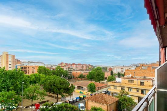 MAGNÍFICO PISO DE TRES HABITACIONES EN LA CONCORDIA - BARCELONA