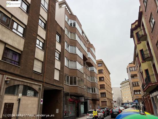 PLAZA DE GARAJE ZONA GRAN VIA DE SAN MARCOS - LEON