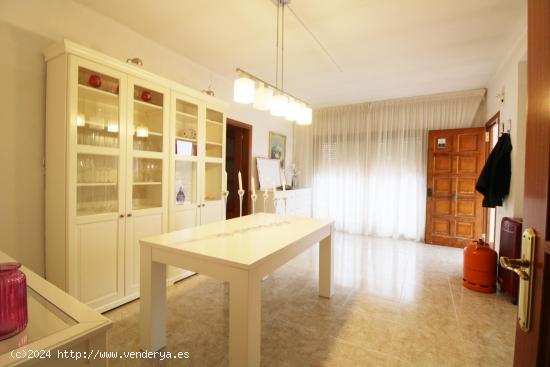 Exclusiva Vivienda en Can Gordei: Tu Refugio con Jardín y Piscina - TARRAGONA