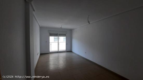 OPORTUNIDAD SE VENDE PISO ZONA FLORIDABLANCA - MURCIA