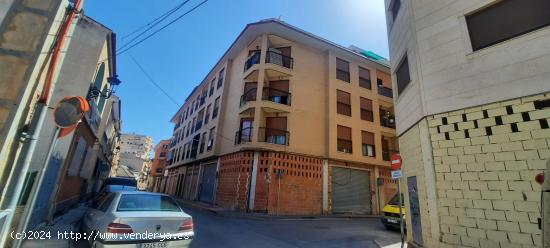  OPORTUNIDAD, SE VENDE ESTUPENDO PISO EN EL CENTRO DE ARCHENA. - MURCIA 