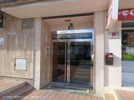 OPORTUNIDAD, SE VENDE PISO EN ALAMEDA CERVANTES - MURCIA