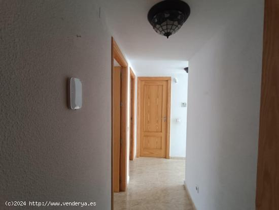 OPORTUNIDAD, SE VENDE APARTAMENTO EN EL CENTRO - MURCIA