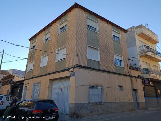  OPORTUNIDAD, SE VENDE PISO EN LA ALBERCA - MURCIA 