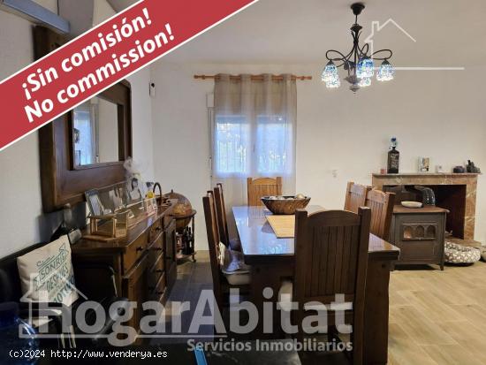 ¡EXCELENTE OPORTUNIDAD! GRAN CHALET CON GARAJE, 6 DORMITORIOS, TERRAZA Y PARCELA - CASTELLON