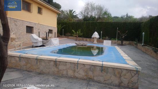 CHALET EN VENTA EN BENILLUP - ALICANTE