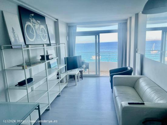 ENCANTADOR APARTAMENTO EN PRIMERA LINEA DEL MAR - BALEARES