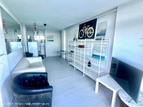 ENCANTADOR APARTAMENTO EN PRIMERA LINEA DEL MAR - BALEARES