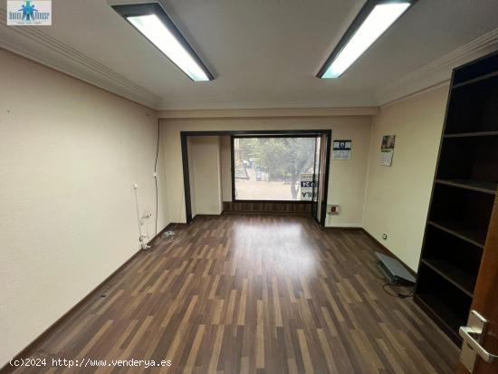 SE VENDEN PLANTA OFICINAS ZONA CENTRO - ALBACETE