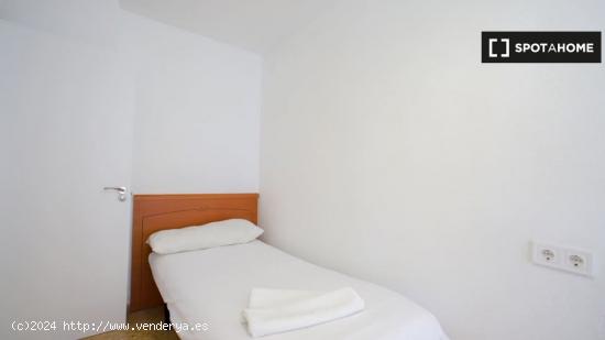 Habitaciones en alquiler en chill apartamento de 5 dormitorios en Benimaclet - VALENCIA