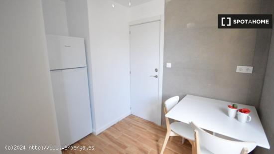 Piso en alquiler de 1 habitación en Camins Al Grau - VALENCIA