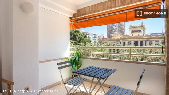 Se alquila habitación en piso compartido en Alicante - ALICANTE