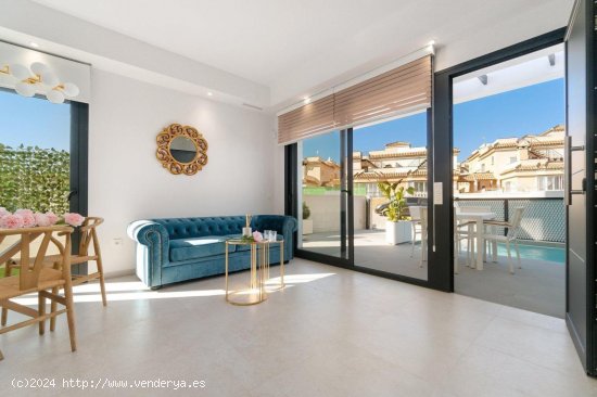 Villa en venta a estrenar en Los Montesinos (Alicante)