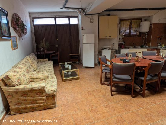 Casa en venta en Valjunquera (Teruel)