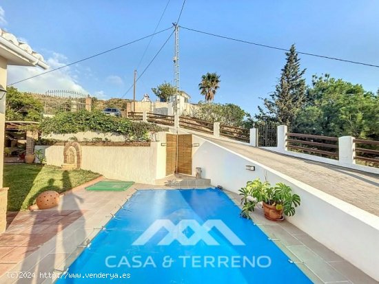 Finca en venta en Torrox (Málaga)