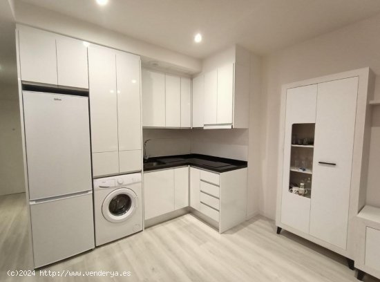 Apartamento en alquiler en Granada (Granada)