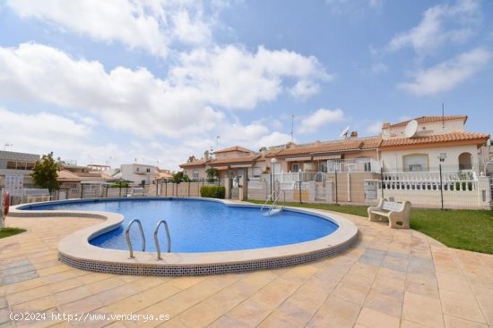 Bungalow en venta en Orihuela (Alicante)