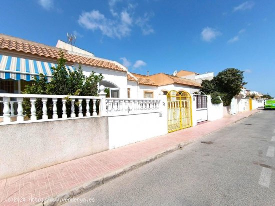 Casa en venta en Torrevieja (Alicante)