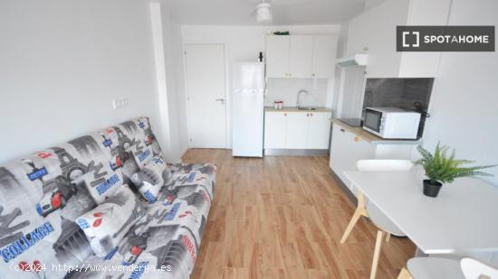 Apartamento de un dormitorio en Valencia - VALENCIA