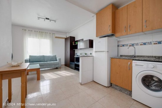 Piso en venta en Torrevieja (Alicante)