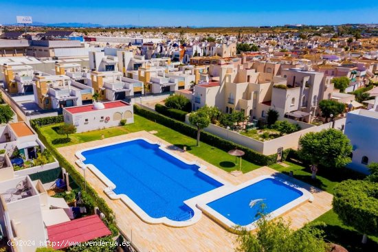 Bungalow en venta en Torrevieja (Alicante)