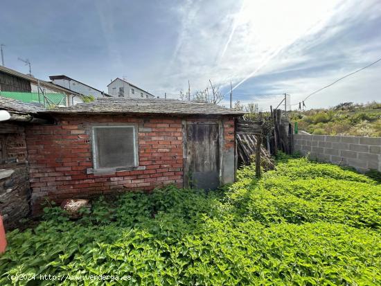 SE VENDE TERRENO URBANO EN VILLAR DE LOS BARRIOS - LEON