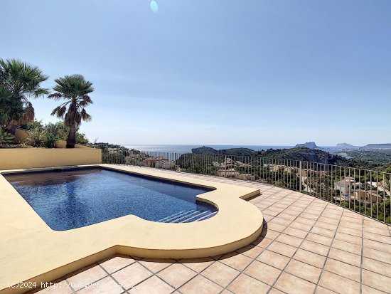 Villa en venta en Moraira (Alicante)