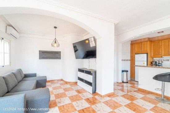 Chalet en venta en Orihuela (Alicante)