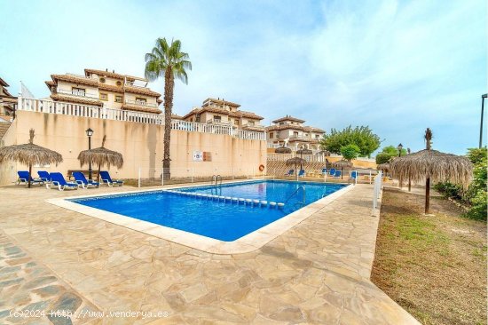 Chalet en venta en Orihuela (Alicante)