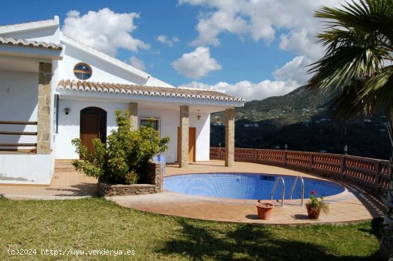  Villa en alquiler en Frigiliana (Málaga) 