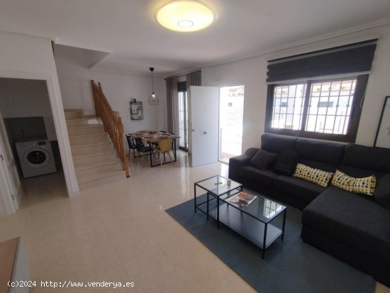 Casa en venta en San Miguel de Salinas (Alicante)