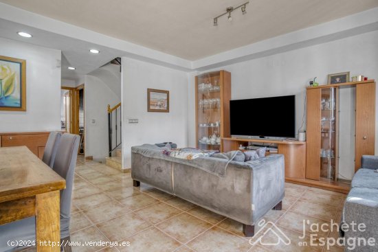 Chalet en venta en San Antonio de Benagéber (Valencia)