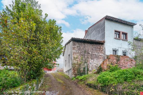 CASA, CUADRAS, PANERA Y PAJAR LA COLLADA - ASTURIAS