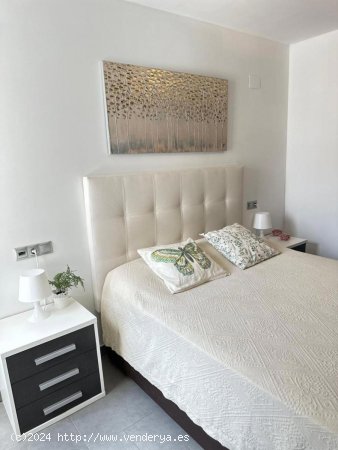 Apartamento en venta en Torrevieja (Alicante)