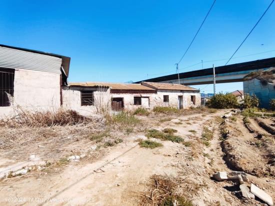 Casa con terreno en Desamparados, Orihuela - ALICANTE