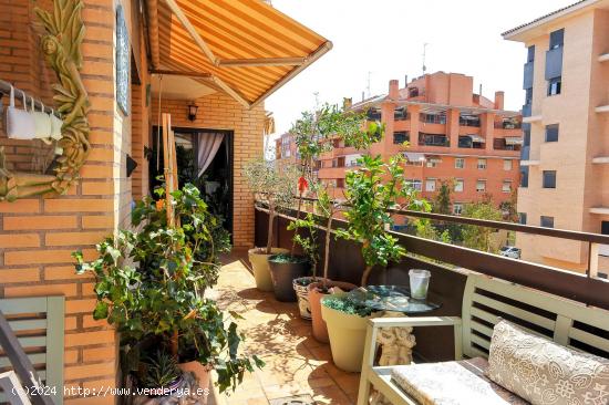 Piso con Terraza en Calle Federico García Lorca - MURCIA